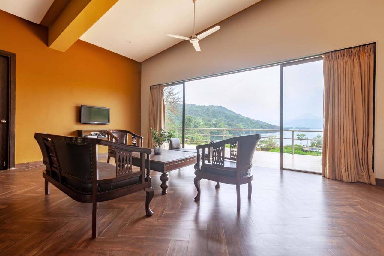 Stayvista'S Shivom Villa 2 - A Serene Escape With Views Of The Valley And Lake Lonavala Luaran gambar